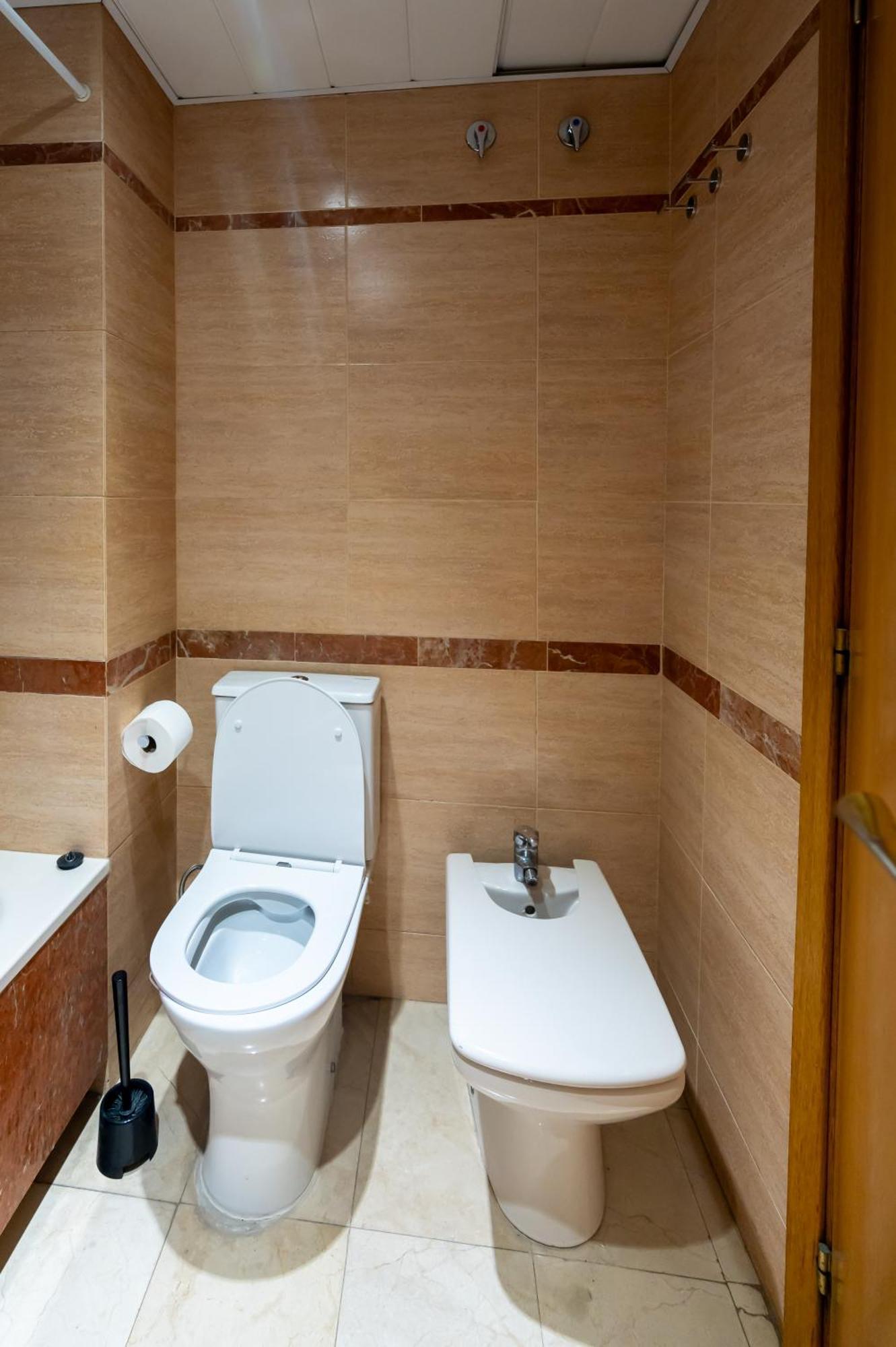 Comfy Downtown + Private Terrace Apartment Barcelona Exterior photo